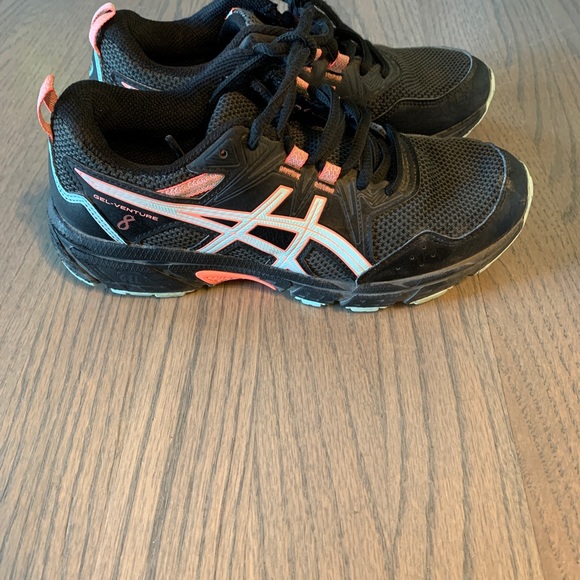 Asics gel venture 8 girls - Picture 3 of 3